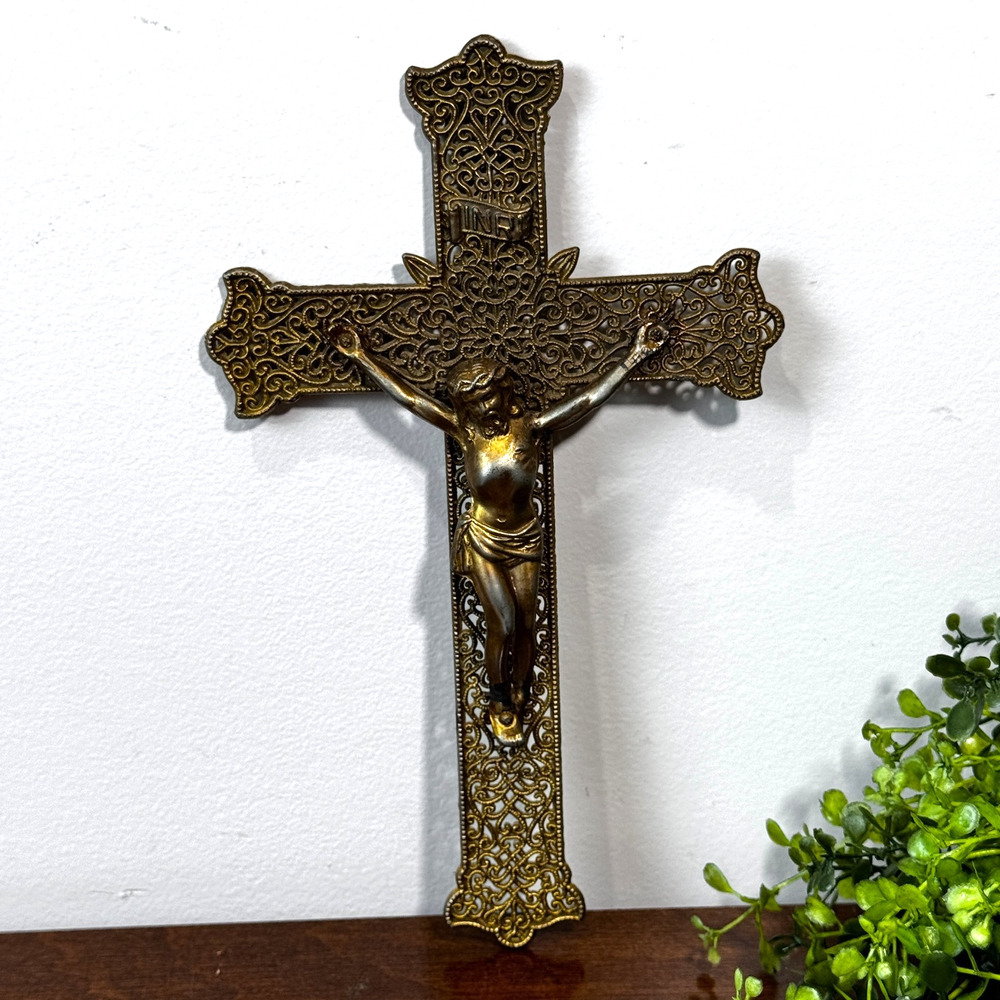 Vintage 9-inch Ornate Filigree Metal Crucifix Antique Gold Toned Jesus